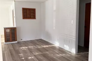 1321 N Ave I Ave, Shiner, TX 77984 - Photo 6