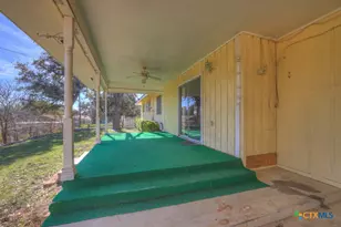 116 Crestview Dr, Canyon Lake, TX 78133 - Photo 20