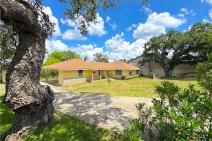 116 Crestview Dr, Canyon Lake, TX 78133 - Photo 4