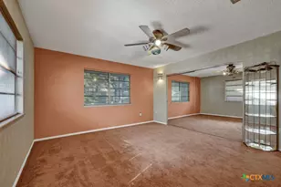 116 Crestview Dr, Canyon Lake, TX 78133 - Photo 18