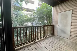 310 Pat Garrison St, San Marcos, TX 78666 - Photo 12