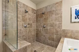 372 Shady Hollow, New Braunfels, TX 78132 - Photo 18