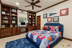 372 Shady Hollow, New Braunfels, TX 78132 - Photo 20