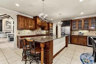 372 Shady Hollow, New Braunfels, TX 78132 - Photo 12