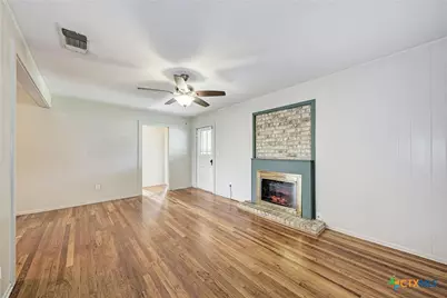 501 N Ridge Street, Lampasas, TX 76550 - Photo 12