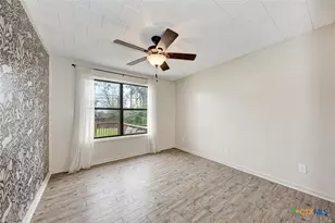 501 N Ridge St, Lampasas, TX 76550 - Photo 16