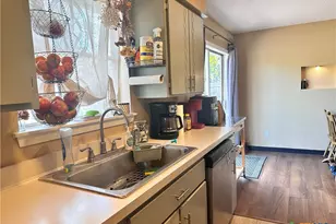 421 Broadway St, San Marcos, TX 78666 - Photo 18