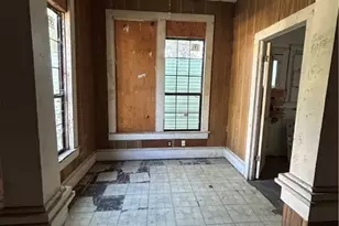 701 E River St, Victoria, TX 77901 - Photo 4