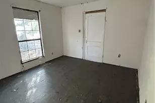 701 E River St, Victoria, TX 77901 - Photo 18