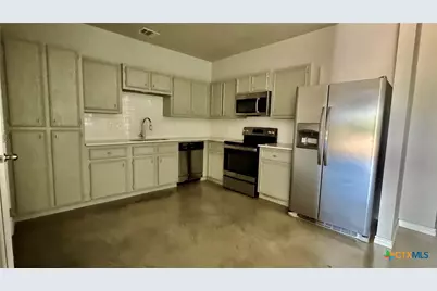 400 Lowes Boulevard #B, Killeen, TX 76542 - Photo 8