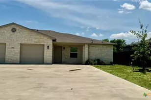400 Lowes Blvd, Killeen, TX 76542 - Photo 2