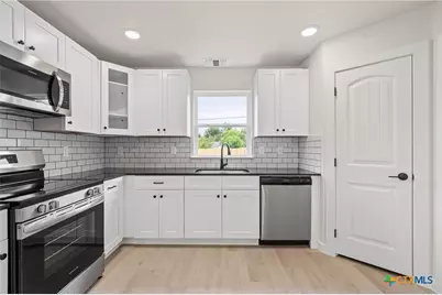 1204 S Martin Luther King Jr Lane #A, Temple, TX 76501 - Photo 6