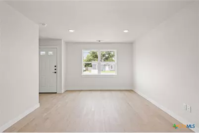 1204 S Martin Luther King Jr Lane #A, Temple, TX 76501 - Photo 4