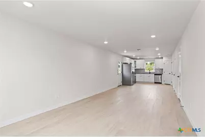 1204 S Martin Luther King Jr Lane #A, Temple, TX 76501 - Photo 2