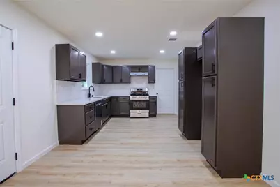 3701 Redwood Drive, Victoria, TX 77901 - Photo 10