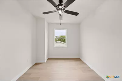 1204 S Martin Luther King Jr Lane #B, Temple, TX 76501 - Photo 14