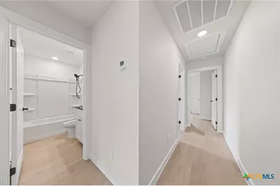 1204 S Martin Luther King Jr Lane #B, Temple, TX 76501 - Photo 16