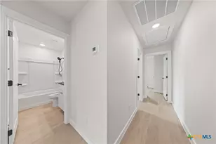 1204 S Martin Luther King Jr Ln, Temple, TX 76501 - Photo 16