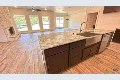 818 Estate Circle, Copperas Cove, TX 76522 - Photo 10