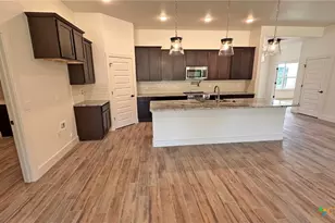 818 Estate Cir, Copperas Cove, TX 76522 - Photo 8