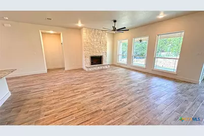 818 Estate Circle, Copperas Cove, TX 76522 - Photo 14