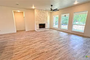 818 Estate Cir, Copperas Cove, TX 76522 - Photo 14