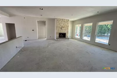 818 Estate Circle, Copperas Cove, TX 76522 - Photo 4