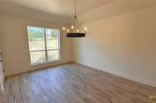 818 Estate Cir, Copperas Cove, TX 76522 - Photo 12