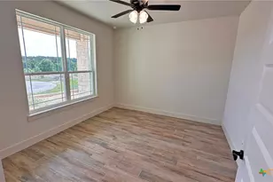 818 Estate Cir, Copperas Cove, TX 76522 - Photo 34