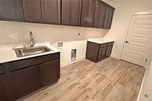 818 Estate Cir, Copperas Cove, TX 76522 - Photo 16