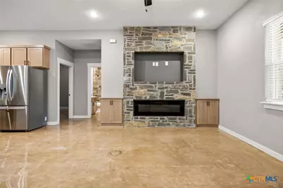 526 Eastview Drive, Canyon Lake, TX 78133 - Photo 4