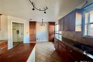 5502 Golden Dr, Killeen, TX 76542 - Photo 10