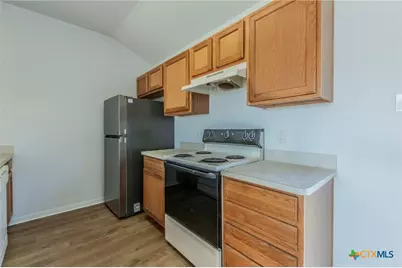 902 S 24th Street, Temple, TX 76501 - Photo 6