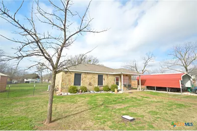 507 N 6th Street, Lometa, TX 76853 - Photo 2