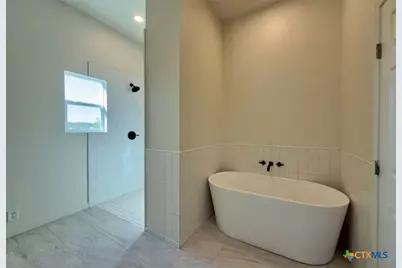 3633 Katy, Elm Mott, TX 76640 - Photo 18