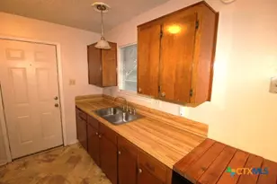 2002 Josie Cir, Copperas Cove, TX 76522 - Photo 4