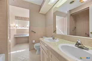 702 W Zenith Ave, Temple, TX 76501 - Photo 26