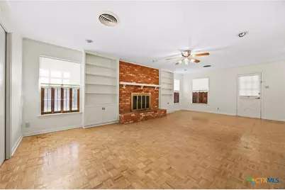 702 W Zenith Avenue, Temple, TX 76501 - Photo 4