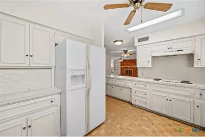 702 W Zenith Avenue, Temple, TX 76501 - Photo 10