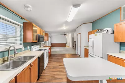 2676 Pahmeyer Road, New Braunfels, TX 78130 - Photo 12