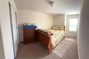 352 Circle Wy, Jarrell, TX 76537 - Photo 10