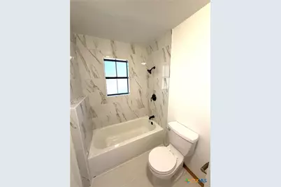 102 Tracy Lane, Victoria, TX 77904 - Photo 26
