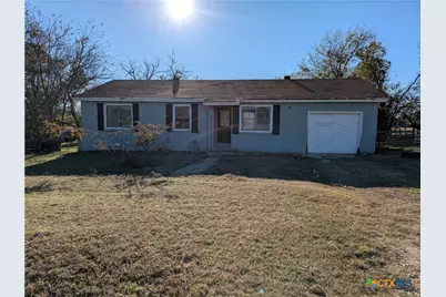 504 S 7th Street, Lometa, TX 76853 - Photo 1