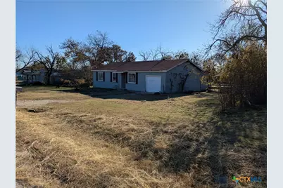 504 S 7th Street, Lometa, TX 76853 - Photo 2