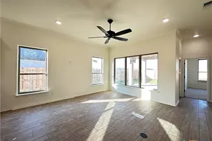 220 Desert Holly Dr, Temple, TX 76502 - Photo 10