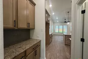 220 Desert Holly Dr, Temple, TX 76502 - Photo 4