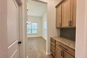 220 Desert Holly Dr, Temple, TX 76502 - Photo 6