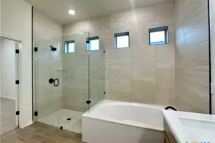 220 Desert Holly Dr, Temple, TX 76502 - Photo 18