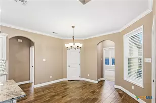 210 Amberglow Ct, Victoria, TX 77904 - Photo 22