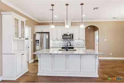 210 Amberglow Court, Victoria, TX 77904 - Photo 20